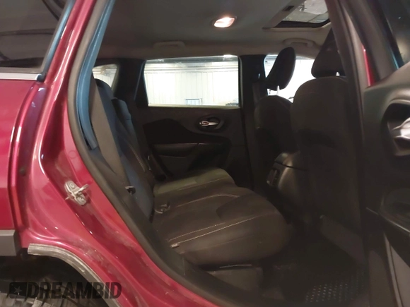 2016 Jeep Cherokee Latitude with VIN 1C4PJMCS2GW131065, listed as a IAAI auction lot 42296276 with 145,587 mi miles and . Bid and sale history available at DreamBid. Image 8.