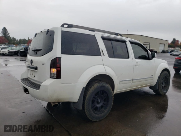 2008 Nissan Pathfinder LE with VIN 5N1BR18B98C611824, listed as a Copart auction lot 78617774 with 197,116 mi miles and Salvage Title. Bid and sale history available at carsss.com. Image 3.