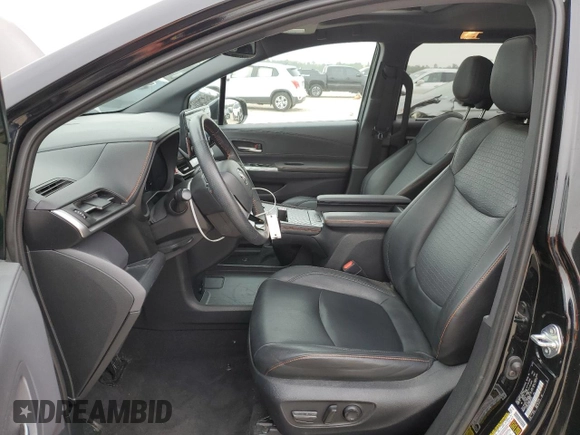 2022 Toyota Sienna XSE z VIN 5TDXRKEC8NS097343, wystawiony jako Copart lot #49737925 z przebiegiem 34 876 mil mil oraz Szkoda całkowita • Salvage title. Historia ofert i sprzedaży dostępna na DreamBid. Obrazek 7.