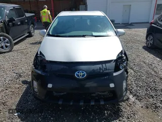 2010 Toyota Prius II with VIN JTDKN3DU0A0092981, listed as a IAAI auction lot 42063196 with 201,306 mi miles. Bid and sale history available at carsss.com. Image 12.