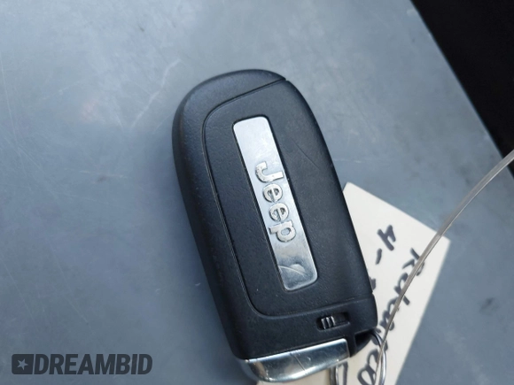 2019 Jeep Renegade Latitude with VIN ZACNJBBB9KPK71713, listed as a IAAI auction lot 42114585 with 109,630 mi miles and . Bid and sale history available at DreamBid. Image 11.
