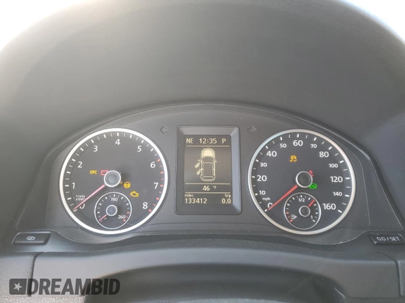 2010 Volkswagen Tiguan with VIN WVGAV9AX3AW530706, listed as a Copart auction lot 44738295 with 133,412 mi miles and Clean Title. Bid and sale history available at DreamBid. Image 9.