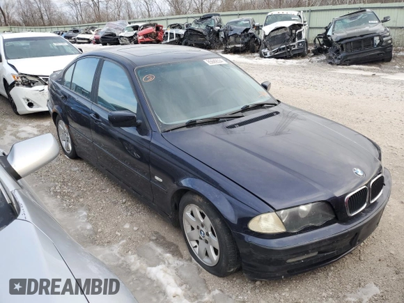 2001 BMW 3 Series 325i with VIN WBAAV33491FU84073, listed as a Copart auction lot 85689534 with 164,798 mi miles and Salvage Title. Bid and sale history available at carsss.com. Image 4.