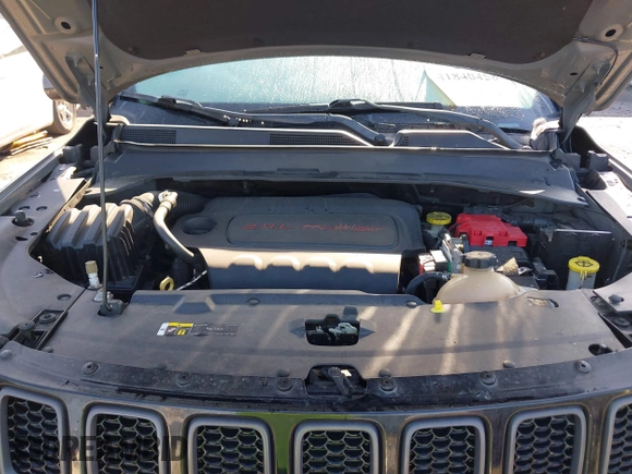 2019 Jeep Compass Trailhawk with VIN 3C4NJDDB2KT716281, listed as a IAAI auction lot 41840458 with 89,246 mi miles and . Bid and sale history available at DreamBid. Image 10.