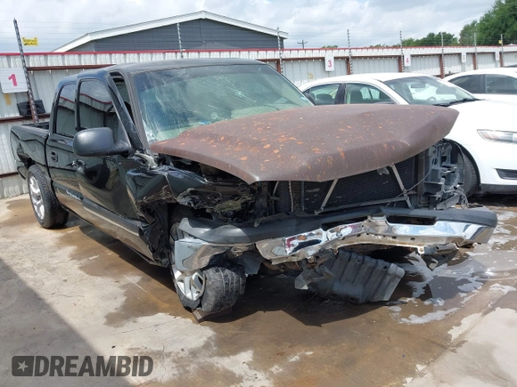 2005 Chevrolet Silverado 1500 LS with VIN 2GCEC13T151170050, listed as a IAAI auction lot 42066907 with 135,682 mi miles and . Bid and sale history available at DreamBid. Image 6.