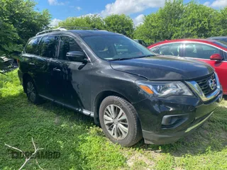 2019 Nissan Pathfinder S with VIN 5N1DR2MN7KC597928, listed as a IAAI auction lot 42612691 with 110,144 mi miles and . Bid and sale history available at DreamBid. Image 1.