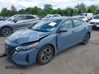 2024 Nissan Sentra SV с VIN 3N1AB8CV5RY365008, выставлен на аукционе IAAI как лот 42211995 с пробегом 4 406 миль миль и . История ставок и продаж доступна на DreamBid. Изображение 17.