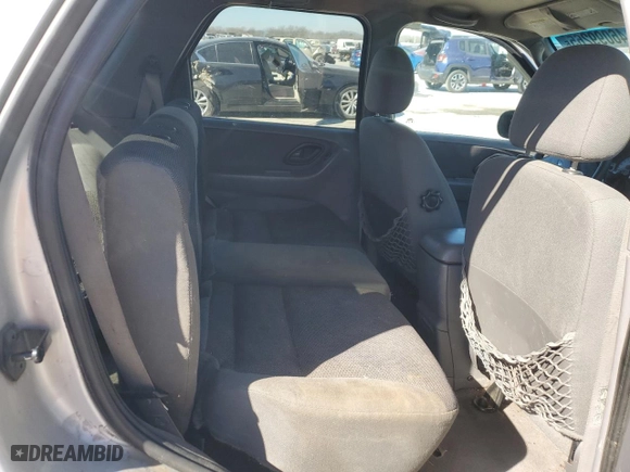 2002 Ford Escape XLT Choice with VIN 1FMYU03102KA36317, listed as a Copart auction lot 46099265 with 285,799 mi miles and Salvage Title. Bid and sale history available at carsss.com. Image 12.