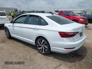 2021 Volkswagen Jetta S z VIN 3VW6T7BU2MM061165, wystawiony jako IAAI lot #42423828 z przebiegiem 41 603 mil mil oraz . Historia ofert i sprzedaży dostępna na DreamBid. Obrazek 3.