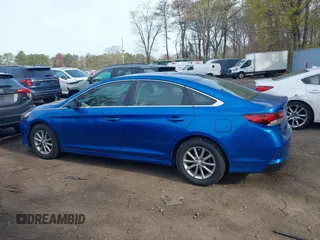 2018 Hyundai Sonata SE with VIN 5NPE24AF0JH635282, listed as a IAAI auction lot 42072666 with 70,943 mi miles and . Bid and sale history available at carsss.com. Image 14.