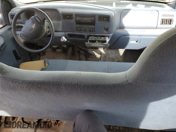 1999 Ford F-350 XL с VIN 1FTSW31F2XED39710, выставлен на аукционе Copart как лот 83627134 с пробегом 202 482 миль миль и Чистый • Clean title. История ставок и продаж доступна на DreamBid. Изображение 8.