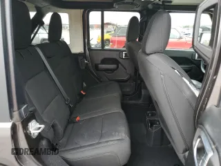 2021 Jeep Wrangler Unlimited 80th Anniversary z VIN 1C4HJXDG9MW790627, wystawiony jako Copart lot #82478604 z przebiegiem 29 928 mil mil oraz Szkoda całkowita • Salvage title. Historia ofert i sprzedaży dostępna na DreamBid. Obrazek 10.