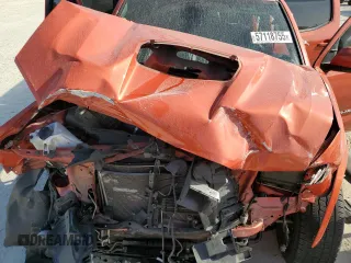 2018 Toyota Tacoma SR5 z VIN 5TFAZ5CN8JX055321, wystawiony jako Copart lot #60101445 z przebiegiem 111 153 mil mil oraz Szkoda całkowita • Salvage title. Historia ofert i sprzedaży dostępna na DreamBid. Obrazek 11.