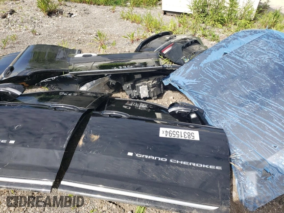 2023 Jeep Grand Cherokee with VIN 58315594, listed as a Copart auction lot 58315594 with Not provided miles and Clean title. Bid and sale history available at DreamBid. Image 10.