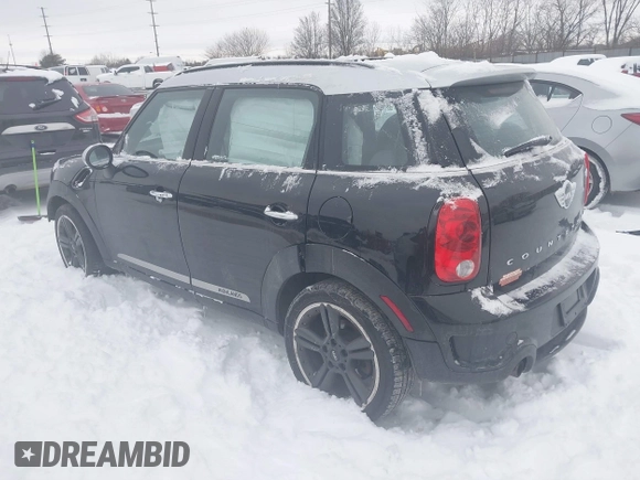 2016 MINI Countryman S with VIN WMWZC3C56GWT11105, listed as a IAAI auction lot 41228246 with 102,971 mi miles and . Bid and sale history available at DreamBid. Image 3.