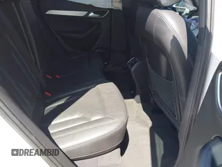 2018 Audi Q3 Premium Plus z VIN WA1JCCFS3JR028436, wystawiony jako IAAI lot #42067256 z przebiegiem 63 722 mil mil oraz . Historia ofert i sprzedaży dostępna na DreamBid. Obrazek 8.