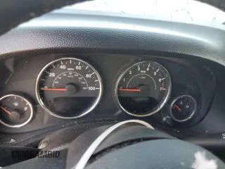 2013 Jeep Wrangler Unlimited Sport z VIN 1C4BJWDG7DL597491, wystawiony jako Copart lot #50719435 z przebiegiem Nie podano mil oraz Szkoda całkowita • Salvage title. Historia ofert i sprzedaży dostępna na DreamBid. Obrazek 9.