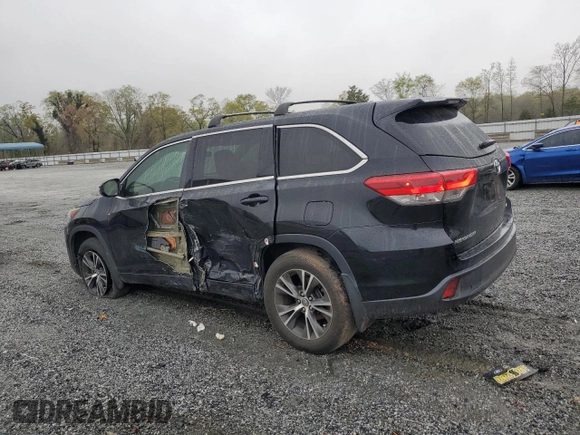 2017 Toyota Highlander LE z VIN 5TDBZRFH4HS436049, wystawiony jako Copart lot #51210145 z przebiegiem 109 492 mil mil oraz Szkoda całkowita • Salvage title. Historia ofert i sprzedaży dostępna na DreamBid. Obrazek 2.