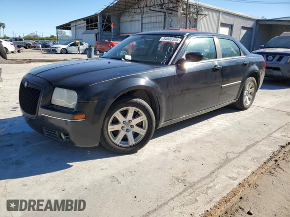 2007 Chrysler 300 Signature with VIN 2C3KA53G57H635155, listed as a Copart auction lot 84805504 with 182,661 mi miles and Clean Title. Bid and sale history available at carsss.com. Image 1.