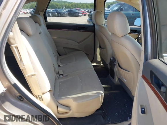 2011 Hyundai Veracruz Limited with VIN KM8NU4CC4BU150045, listed as a IAAI auction lot 42739309 with 131,074 mi miles and . Bid and sale history available at DreamBid. Image 8.