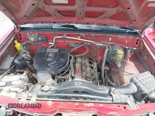 1998 Nissan Frontier XE z VIN 1N6DD26S9WC313482, wystawiony jako IAAI lot #42248356 z przebiegiem 285 719 mil mil oraz . Historia ofert i sprzedaży dostępna na DreamBid. Obrazek 10.