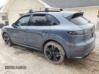 2019 Porsche Cayenne Turbo с VIN WP1AF2AY4KDA80982, выставлен на аукционе Copart как лот 72516914 с пробегом Не указан миль и Списание • Salvage title. История ставок и продаж доступна на DreamBid. Изображение 2.