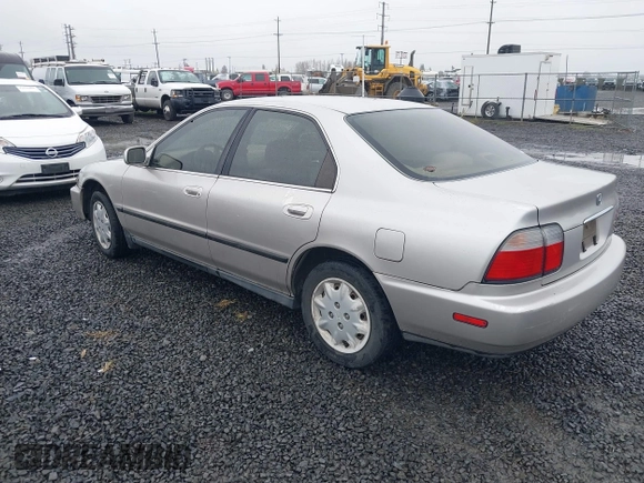 1997 Honda Accord LX with VIN 1HGCD5636VA237594, listed as a IAAI auction lot 41802597 with 215,782 mi miles and . Bid and sale history available at carsss.com. Image 3.