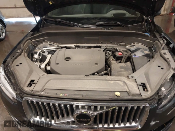 2023 Volvo XC90 Ultimate with VIN YV4062PA6P1953242, listed as a IAAI auction lot 40240626 with 18,019 mi miles. Bid and sale history available at carsss.com. Image 10.