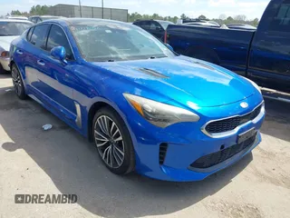 2018 Kia Stinger Premium with VIN KNAE25LA4J6014030, listed as a IAAI auction lot 41779050 with 151,471 mi miles. Bid and sale history available at carsss.com. Image 1.