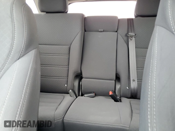 2017 Kia Sorento LX with VIN 5XYPG4A3XHG206927, listed as a Copart auction lot 46653575 with 102,423 mi miles and Salvage Title. Bid and sale history available at carsss.com. Image 10.