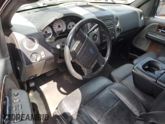 2004 Ford F-150 XLT z VIN 1FTPW14504KD30014, wystawiony jako Copart lot #62079815 z przebiegiem 184 653 mil mil oraz Szkoda całkowita • Salvage title. Historia ofert i sprzedaży dostępna na DreamBid. Obrazek 8.