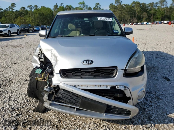 2013 Kia Soul + with VIN KNDJT2A65D7520086, listed as a Copart auction lot 50708535 with 123,611 mi miles and Salvage Title. Bid and sale history available at DreamBid. Image 5.