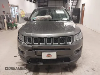 2020 Jeep Compass Latitude with VIN 3C4NJCBB8LT130425, listed as a IAAI auction lot 41475443 with 82,782 mi miles and . Bid and sale history available at carsss.com. Image 12.
