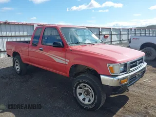 1994 Toyota Pickup SR5 with VIN JT4VN13GXR5137839, listed as a IAAI auction lot 42620731 with 202,543 mi miles and . Bid and sale history available at DreamBid. Image 1.