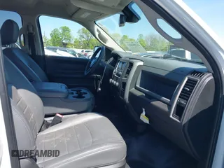 2020 Ram 1500 Tradesman with VIN 1C6RR6FT1LS147994, listed as a IAAI auction lot 41991691 with 62,608 mi miles and . Bid and sale history available at DreamBid. Image 5.