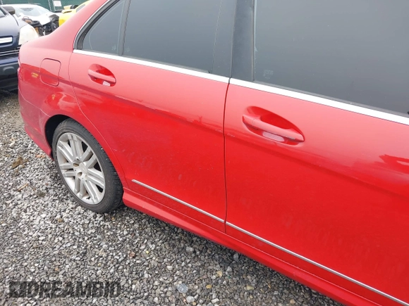 2008 Mercedes-Benz C 300 Sport with VIN WDDGF81X78F103521, listed as a IAAI auction lot 42359943 with 170,584 mi miles and . Bid and sale history available at DreamBid. Image 13.
