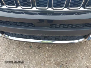2021 Jeep Grand Cherokee Limited с VIN 1C4RJKBG9M8188230, выставлен на аукционе IAAI как лот 42572867 с пробегом 21 597 миль миль и . История ставок и продаж доступна на DreamBid. Изображение 6.