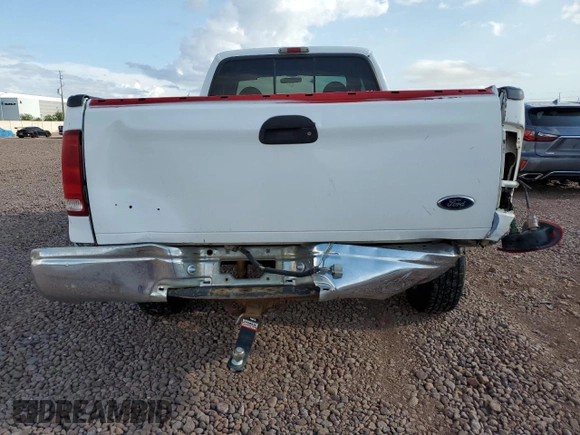 2000 Ford F-250 XL with VIN 1FTNX21FXYEE45263, listed as a Copart auction lot 55044075 with 451,212 mi miles and Salvage title. Bid and sale history available at DreamBid. Image 6.