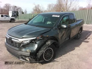 2019 Honda Ridgeline RTL-T z VIN 5FPYK3F64KB013498, wystawiony jako Copart lot #44334195 z przebiegiem 104 197 mil mil oraz Szkoda całkowita • Salvage title. Historia ofert i sprzedaży dostępna na DreamBid. Obrazek 1.