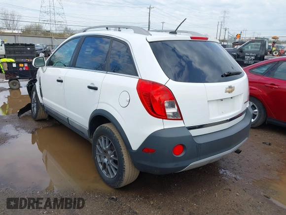 2014 Chevrolet Captiva Sport LS with VIN 3GNAL2EK9ES657923, listed as a IAAI auction lot 41903195 with 120,786 mi miles. Bid and sale history available at carsss.com. Image 3.