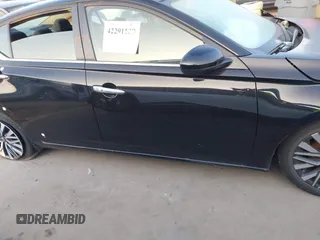 2023 Nissan Altima SV z VIN 1N4BL4DV4PN369993, wystawiony jako IAAI lot #42291109 z przebiegiem 38 500 mil mil oraz . Historia ofert i sprzedaży dostępna na DreamBid. Obrazek 14.