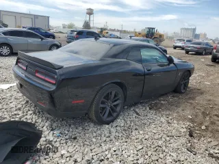 2019 Dodge Challenger R/T Scat Pack z VIN 2C3CDZFJ9KH750103, wystawiony jako Copart lot #56277845 z przebiegiem 58 018 mil mil oraz Szkoda całkowita • Salvage title. Historia ofert i sprzedaży dostępna na DreamBid. Obrazek 3.