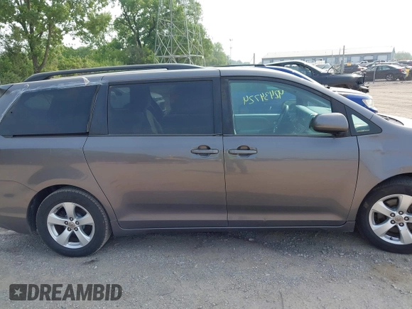 2017 Toyota Sienna LE Auto Access Seat with VIN 5TDKZ3DC5HS806235, listed as a IAAI auction lot 42434724 with 223,996 mi miles and . Bid and sale history available at DreamBid. Image 13.