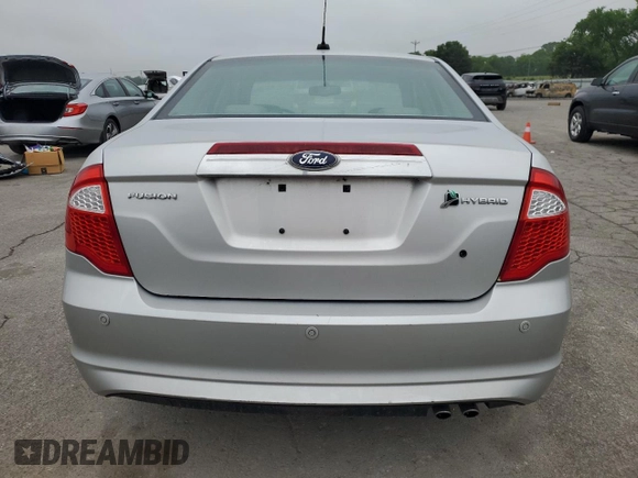 2010 Ford Fusion Hybrid with VIN 3FADP0L37AR379511, listed as a Copart auction lot 56175385 with 124,136 mi miles and Salvage title. Bid and sale history available at DreamBid. Image 6.