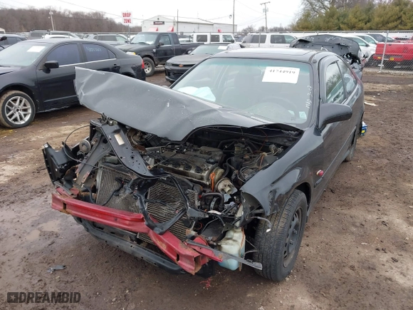 1998 Honda Civic EX with VIN 1HGEJ8243WL023329, listed as a IAAI auction lot 41744919 with 0 mi miles. Bid and sale history available at carsss.com. Image 2.