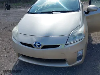 2010 Toyota Prius II with VIN JTDKN3DU2A1088232, listed as a IAAI auction lot 42022052 with 200,864 mi miles. Bid and sale history available at carsss.com. Image 6.