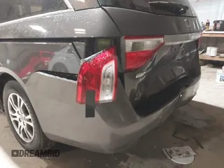 2013 Honda Odyssey EX-L с VIN 5FNRL5H63DB015989, выставлен на аукционе IAAI как лот 41832421 с пробегом 153 240 миль миль и . История ставок и продаж доступна на DreamBid. Изображение 19.