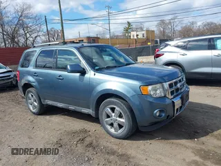 2012 Ford Escape Limited with VIN 1FMCU9EG8CKC25265, listed as a IAAI auction lot 41867472 with 141,635 mi miles. Bid and sale history available at carsss.com. Image 1.