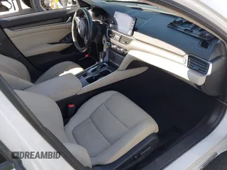 2018 Honda Accord EX-L z VIN 1HGCV1F52JA083242, wystawiony jako IAAI lot #41544446 z przebiegiem 22 387 mil mil oraz . Historia ofert i sprzedaży dostępna na DreamBid. Obrazek 5.