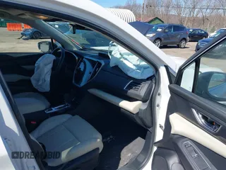 2024 Subaru Ascent Limited z VIN 4S4WMAUD9R3438413, wystawiony jako IAAI lot #41936607 z przebiegiem 4279 mil mil oraz . Historia ofert i sprzedaży dostępna na DreamBid. Obrazek 5.